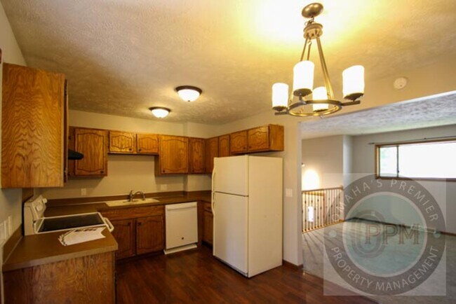 Foto del edificio - 8803 S 143rd St