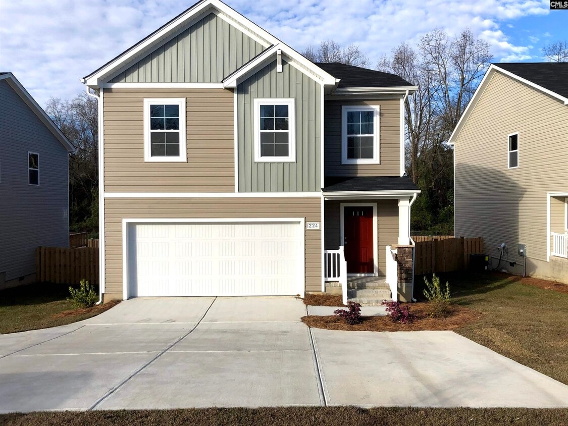 Primary Photo - 224 Olde Farm Rd