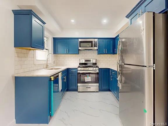 Foto del edificio - 22 Whitney Ave