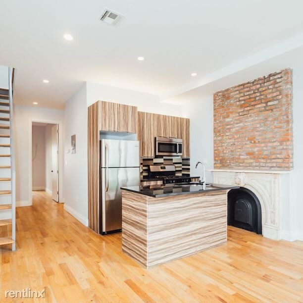 Foto del edificio - 759 Marcy Ave