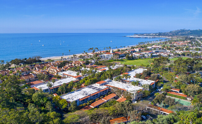 Foto del edificio - 161 Por La Mar Cir