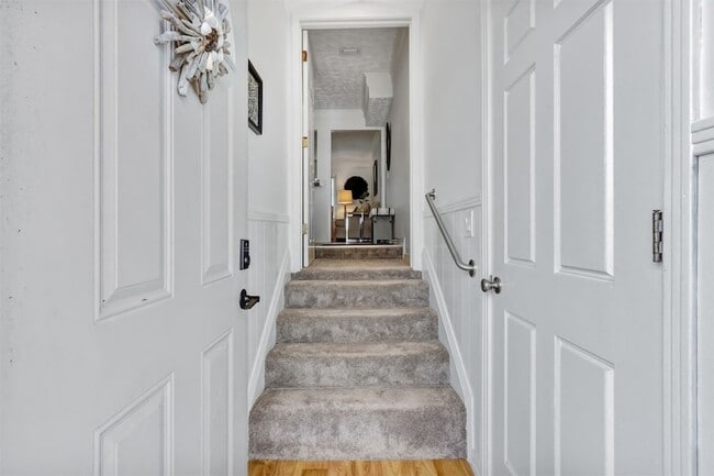 Foto del edificio - 338 Tarpon Ave