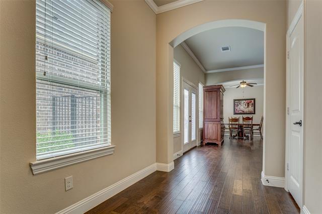 Foto del edificio - 1400 Lauren Creek Ln