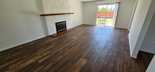 Building Photo - 8469 Tommy Dr