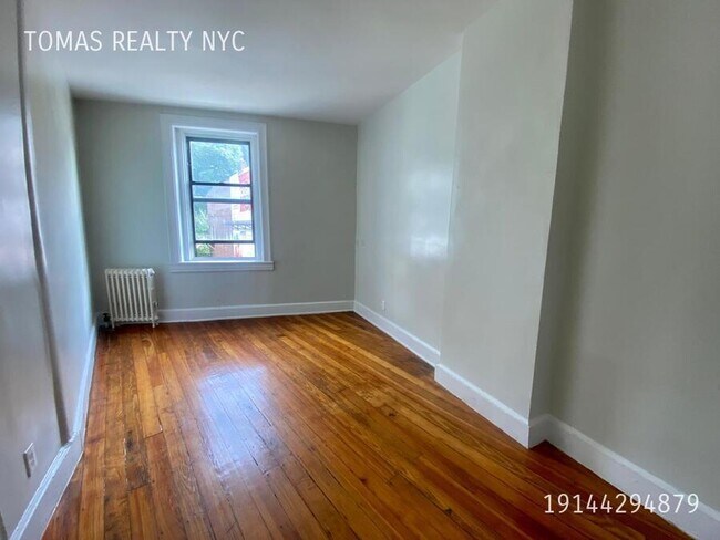 Building Photo - 73 N Broadway