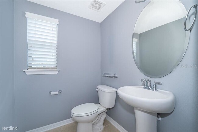 Building Photo - 4 br, 2 bath House - 1077 Fountain Coin Loop
