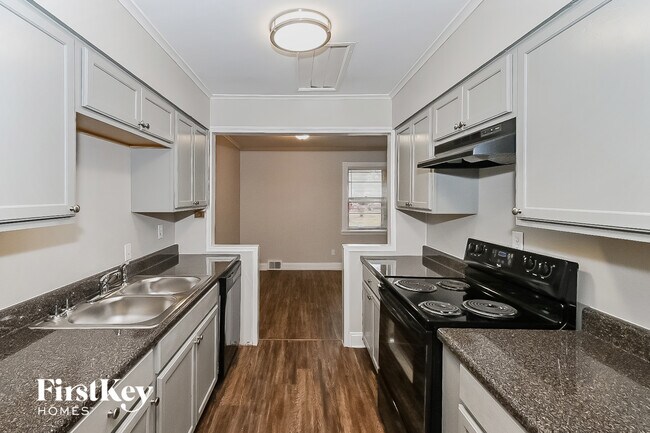 Foto del edificio - 5442 Blackwell St