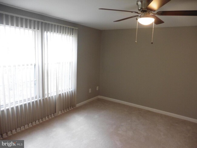 Foto del edificio - 12967 Freestone Ct