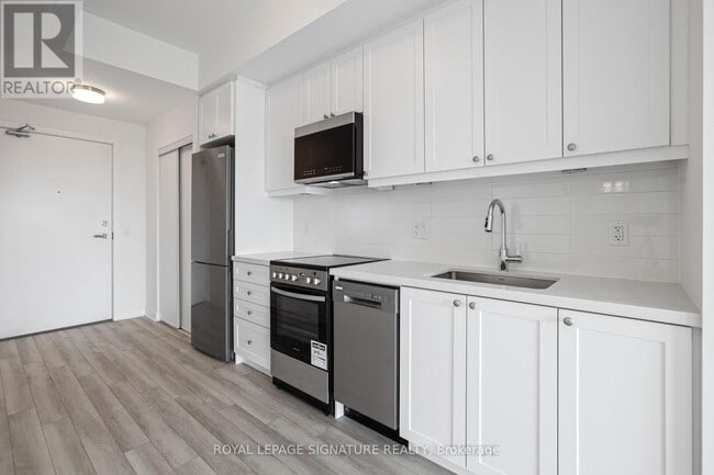 Building Photo - 51 Clarington Blvd