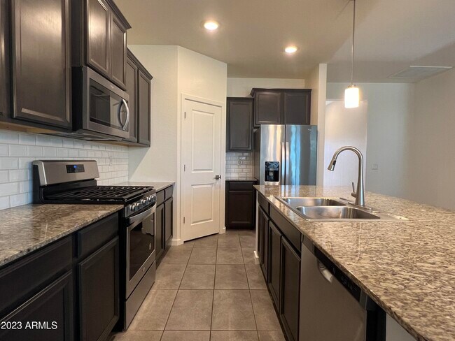 Building Photo - 7142 E Aerie Way