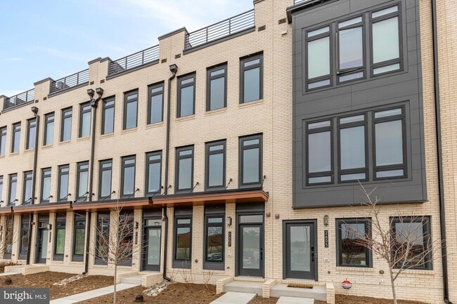 Photo - 2607 1st St NW Townhome