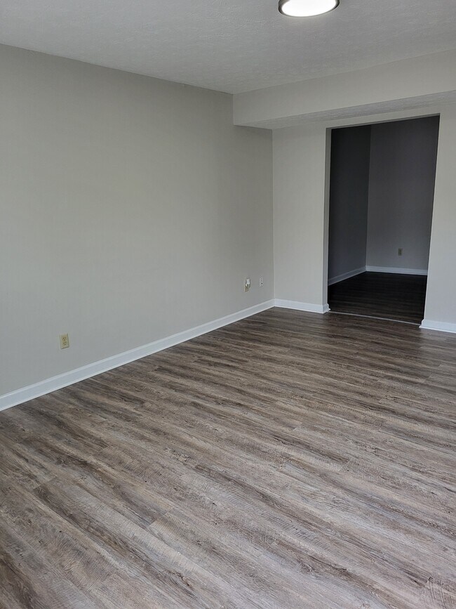 Foto del edificio - 103 Kayla Dr