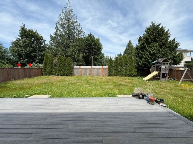 Building Photo - Luxury Northlake Woods Home for Rent