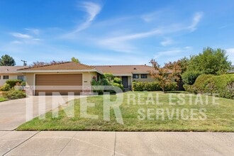 Building Photo - 7304 Idle Wild Way