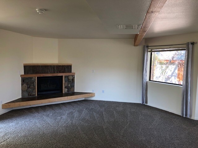 Foto del edificio - 2835 Skyline Blvd