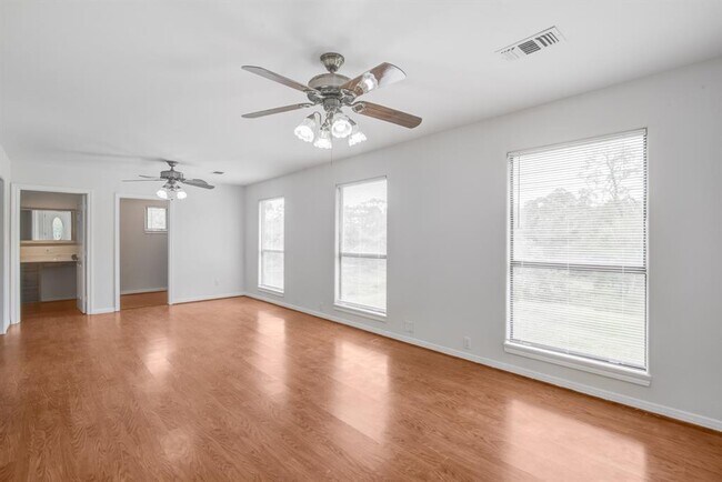 Building Photo - 8903 FM 1462