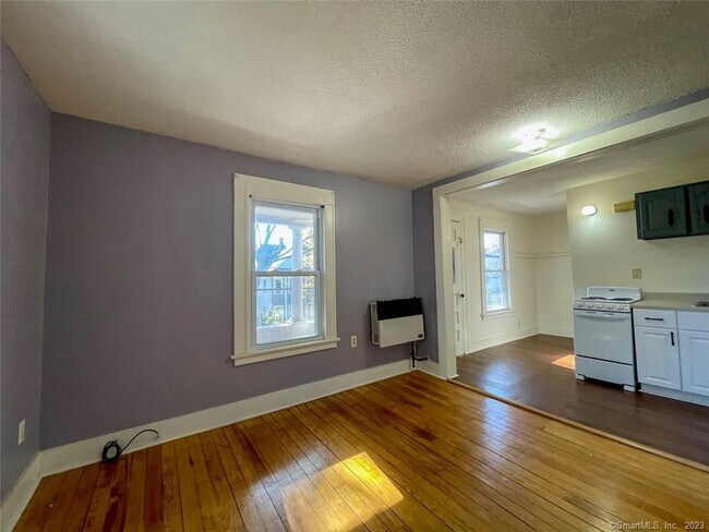 Building Photo - 56 Wolcott Ave