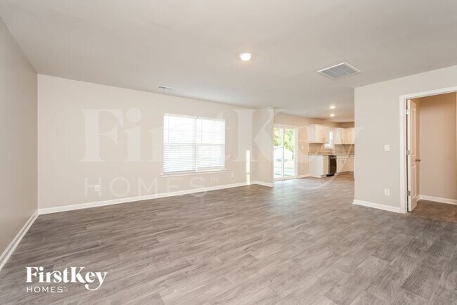 Foto del edificio - 133 Expansive Dr