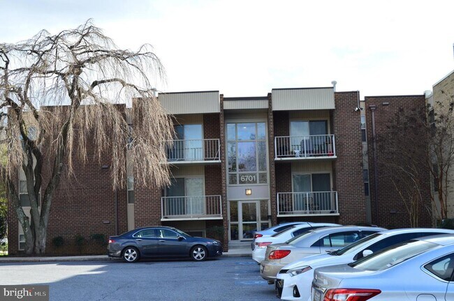 Building Photo - 6701 Wilmont Dr