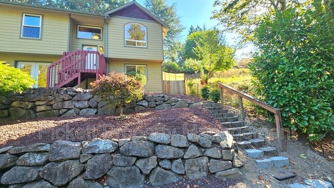 Building Photo - 1330 Corbet Dr