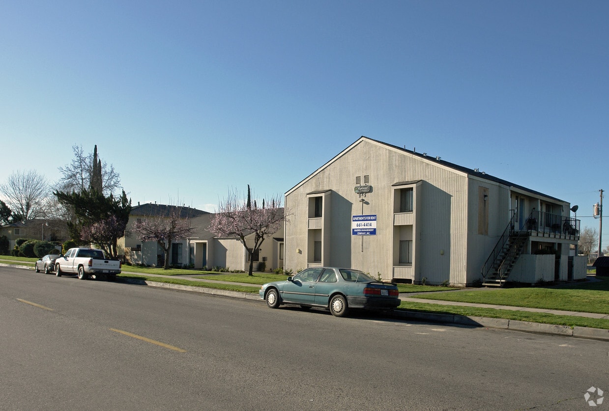 Primary Photo - 222 S A St