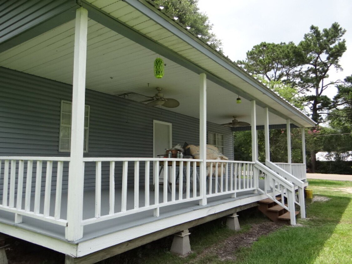 Foto del edificio - 2 bedroom cottage in walker for lease