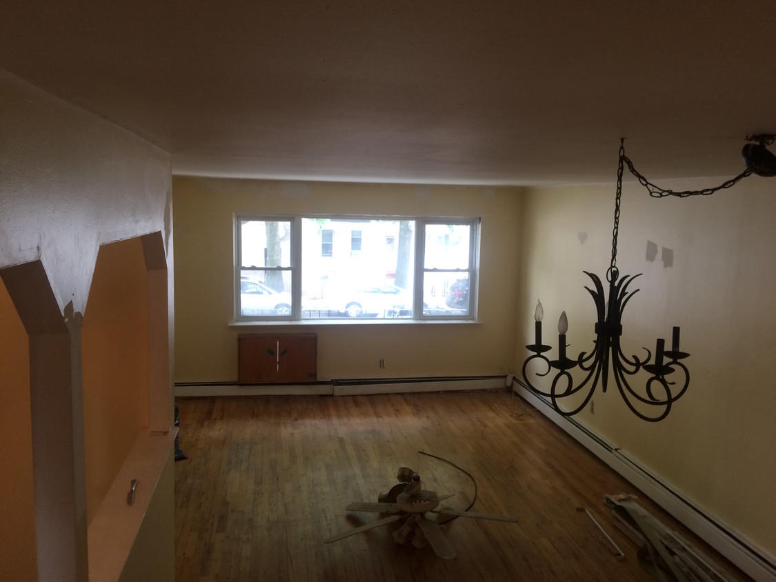 Foto principal - 170 Bay 31st St