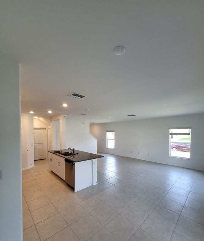Building Photo - Available Now : 4 Bedroom 2 Bath Two Story...