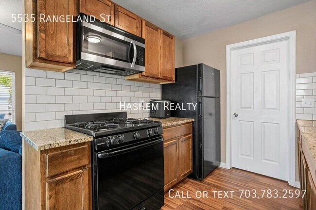 Foto del edificio - 5535 Rangeland St