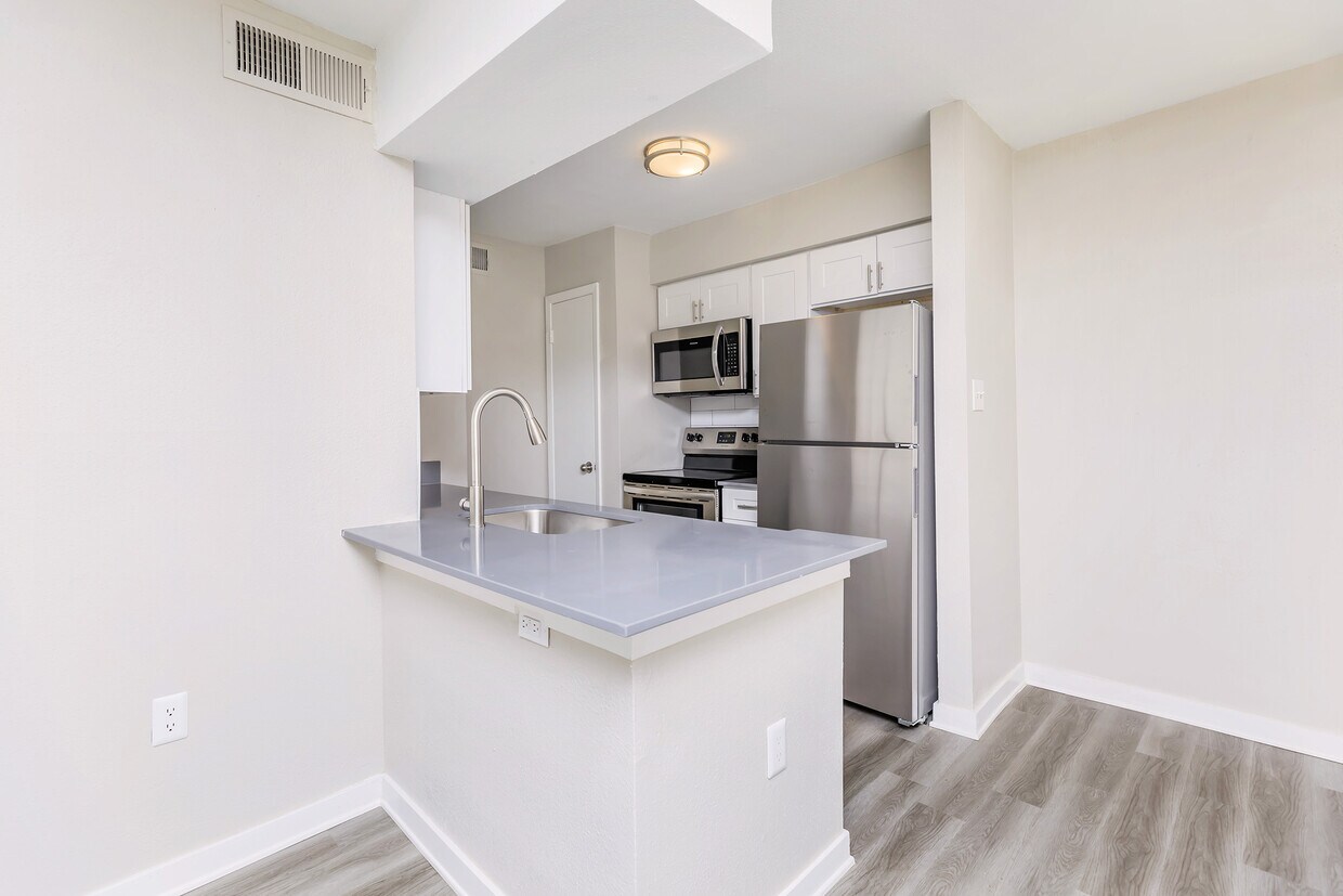 Tides at Mueller Apartments in Austin, TX