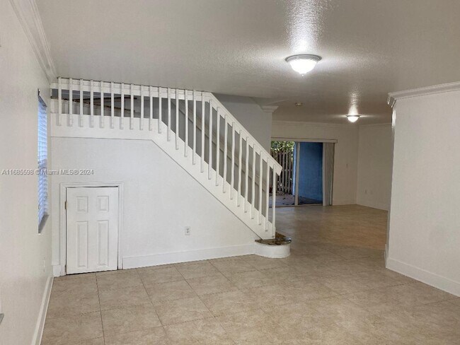 Foto del edificio - 4803 SW 166th Ct