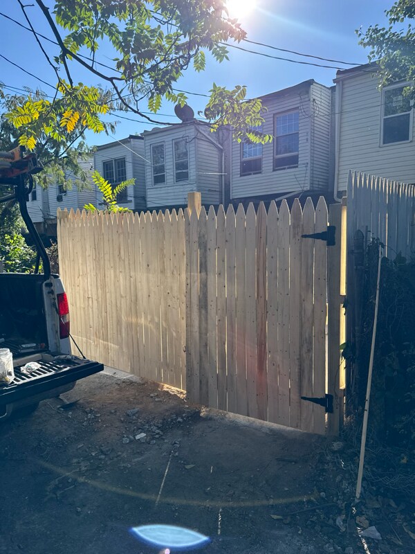 Foto del edificio - 1011 Appleton St