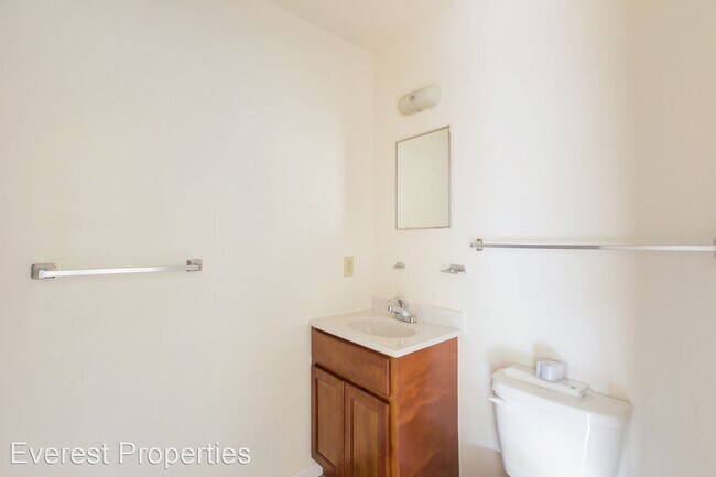 Foto del edificio - 2317 Hearst Ave