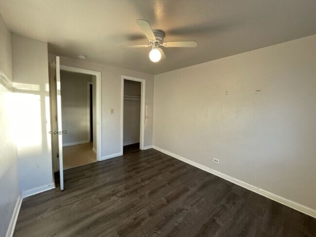 Foto del edificio - BALANCE OF SEPTEMBER RENT FREE! 1-Bedroom ...