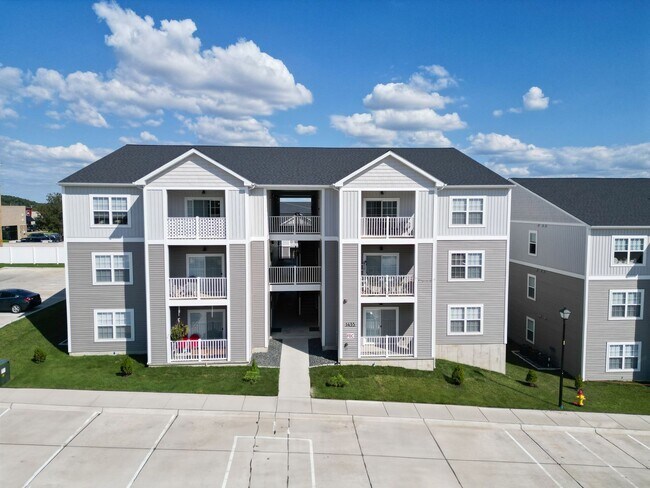 Building Photo - 1427 Park West Ct.