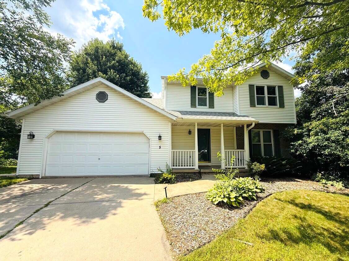 Foto principal - 5 Rylant Cir