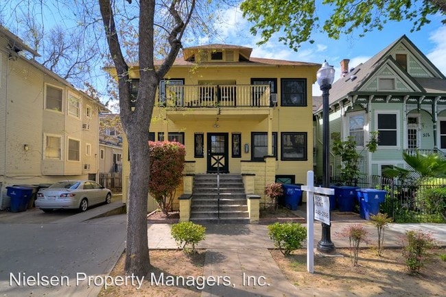 Building Photo - 520 13th St