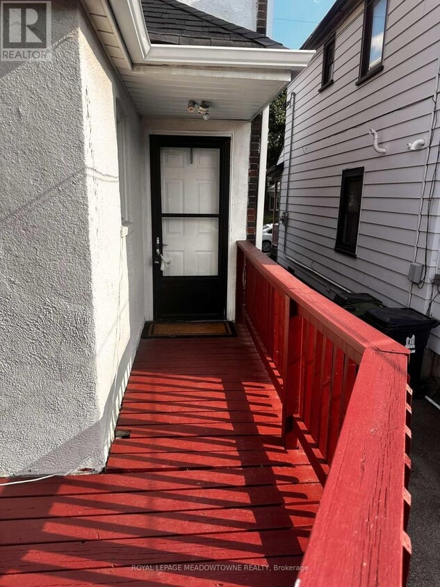 Primary Photo - 40 Belgravia Ave
