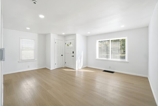 Foto del edificio - 509 N Rosedale Ave