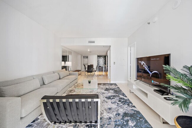 Foto del edificio - 481 Brickell Ave
