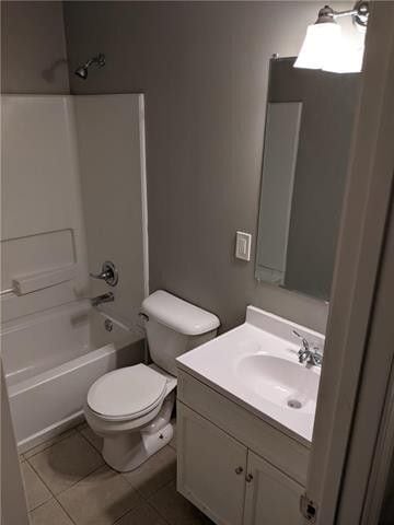 Building Photo - 901 S Independence St