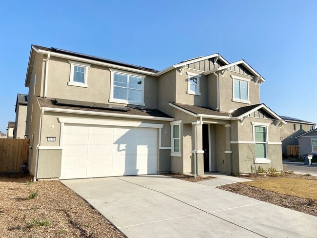 Building Photo - Spacious 3-Bedroom, 2.5-Bath Single Family...