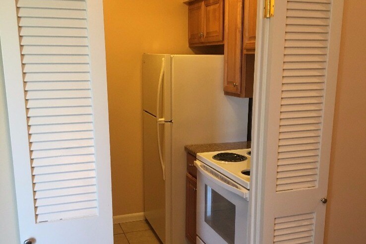Kitchen - 11 Robbie Rdg