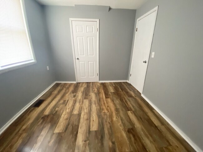 Foto del edificio - 1103 N 8th St