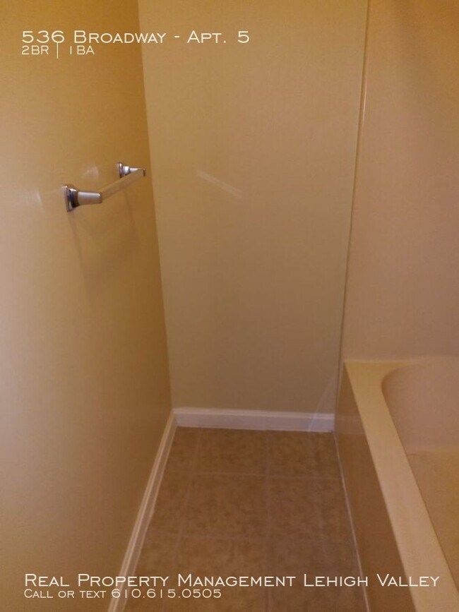 Foto del edificio - 536 Broadway