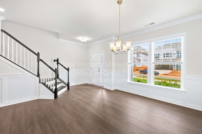 Foto del edificio - 9008 Catboat St