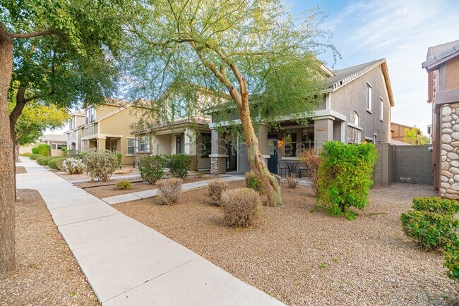 Building Photo - 4379 E Morrow Dr