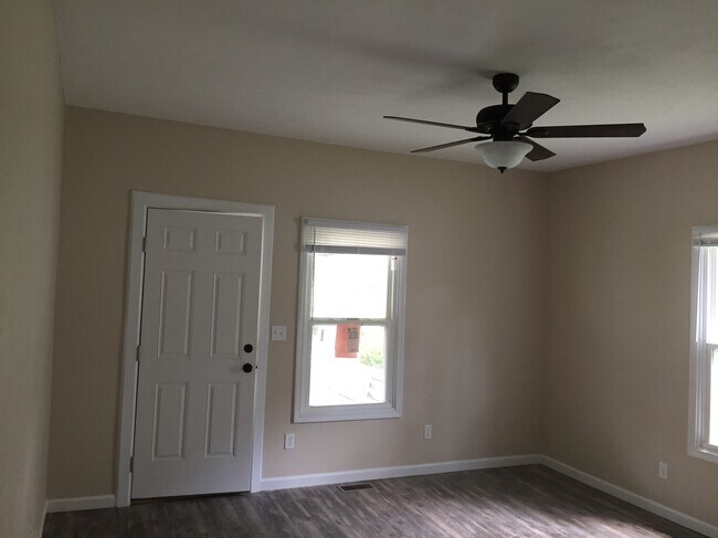 Foto del edificio - 1212 S Lincoln St