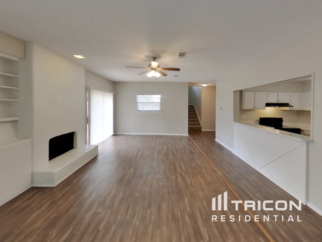 Foto del edificio - 6137 Springleaf Cir