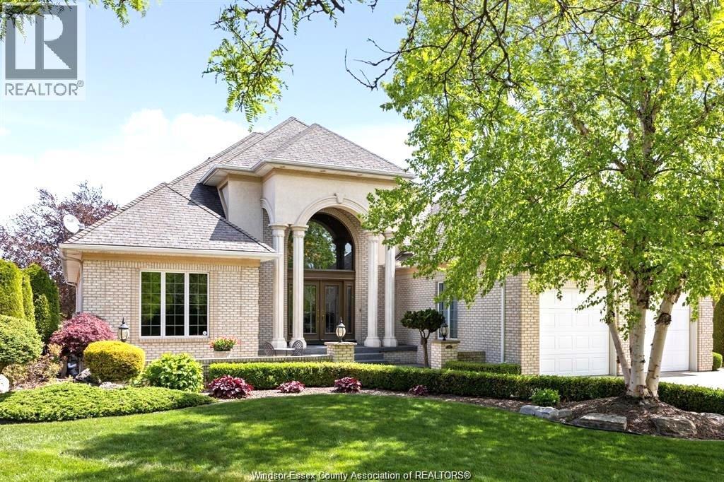 Photo principale - 944 Lake Trail Dr